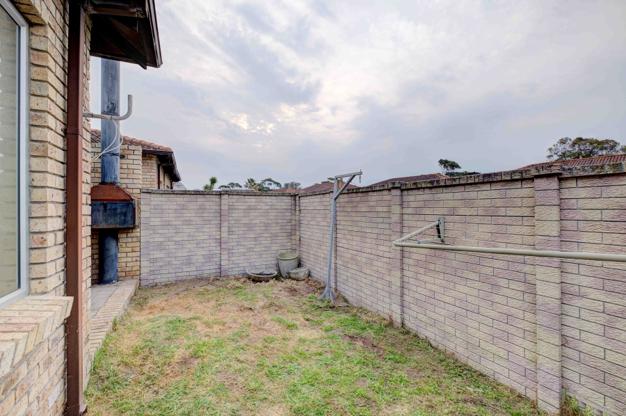 2 Bedroom Property for Sale in Walmer Heights Eastern Cape
